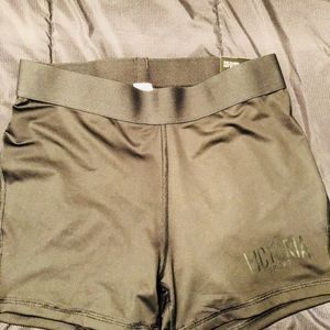 Victoria’s Secret hot pants black Medium